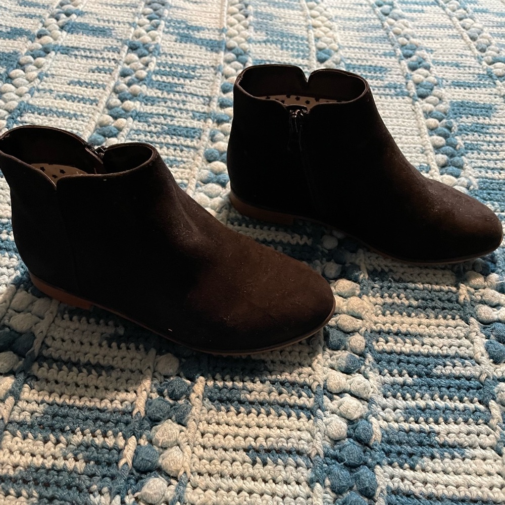 Girls Ankle Booties Size 2
